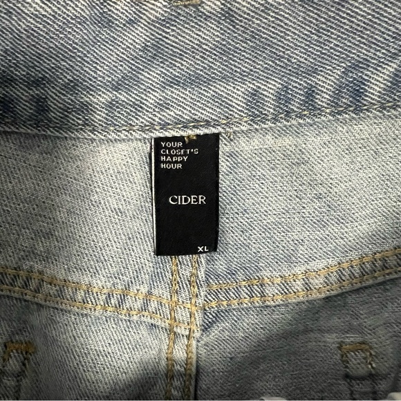 Cider Light Blue Distressed Jean Shorts Bedazzled Fringe Festival - Picture 3 of 4